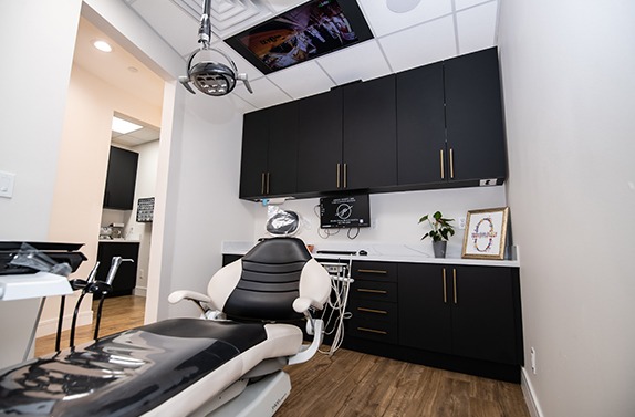 Soothing and comfortable dental treatment room in Royal Palm Beach dental office